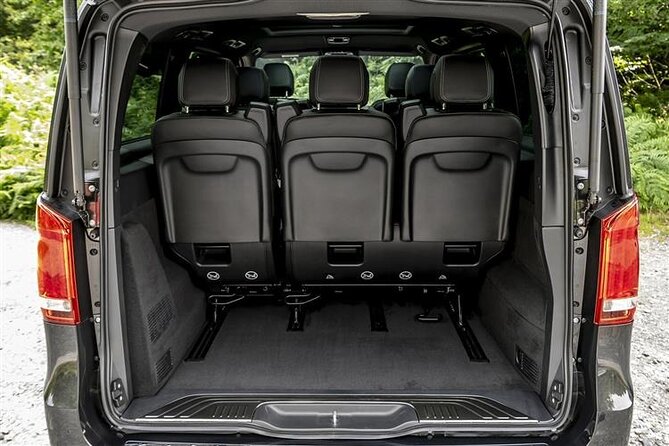 Arrival Transfer Valencia Airport VLC to Valencia City by Minivan - Meet-and-Greet at Valencia Airport: No Guesswork After Landing