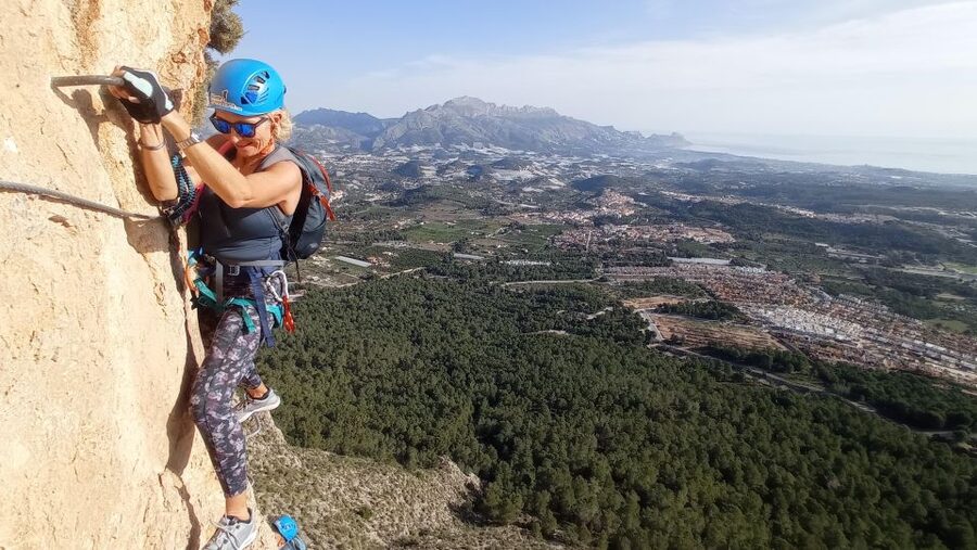 Benidorm: Via ferrata Ponoig, cerca de la Nucia - Meeting point and timing: don’t gamble with the start