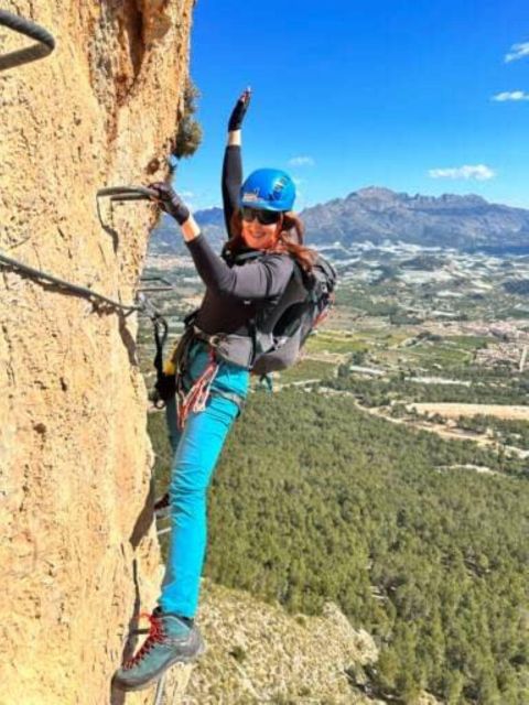 Benidorm: Via ferrata Ponoig, cerca de la Nucia - Equipment and what you should bring (so you’re comfortable on rope)