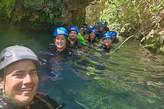 Canyoning experience in Barranco del Gorgo de la Escalera - Language, guides, and group size: what to expect on the day