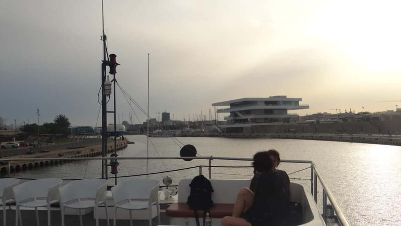 Catamaran trip and visit to the mussel nurseries with a snack - Logistics and timing: what you should plan for