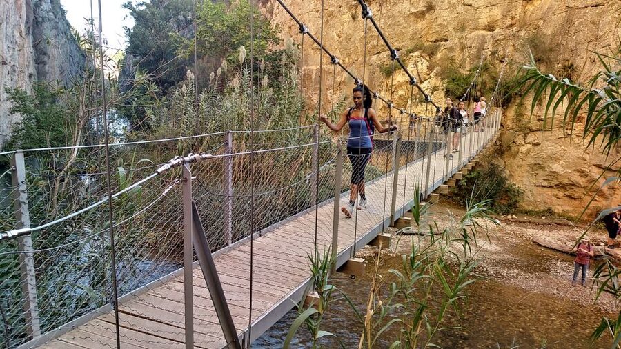 Chulilla: Hanging Bridges & Canyon Hiking Day Tour - Prehistoric cave paintings: seeing the canyon walls as a timeline