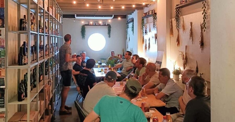 Craft Beer Tour and Tapas in Ruzafa - Valencia - Stop 2: Ruzanuvol (Italian pairing that changes the pace)