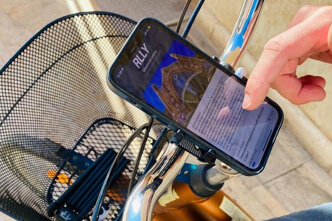 Digital guided 2-Wheel tour- Explore Valencia with a compass! - Why this digital compass tour is a smart way to see Valencia