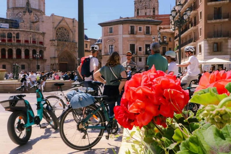 Discover Valencia by bike – Dutch-speaking tour - Why Starting in Ruzafa Changes the Whole Trip