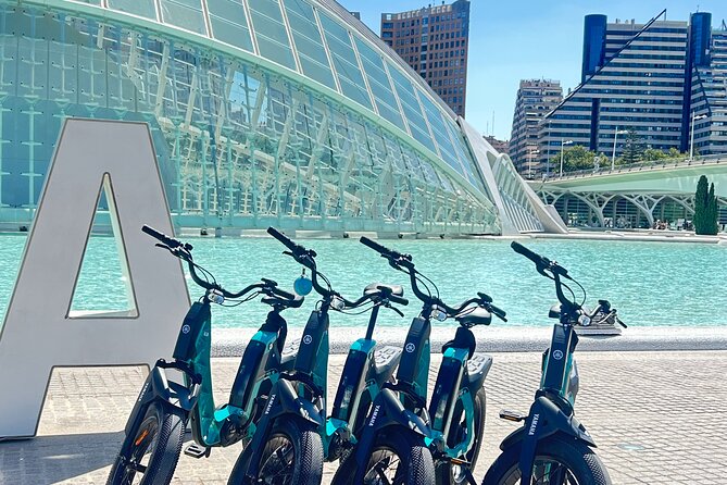 E-bike Tour: Beaches, & City of Arts and Sciences (From €30,00) - Getting started at C. de Cuba, 24 (Ruzafa area)