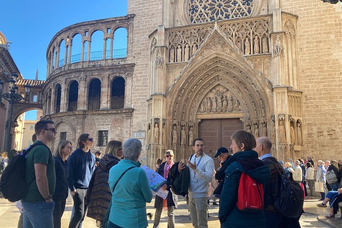 Essential Valencia and World Heritage Sites (English) - Central Market and the Town Hall area: seeing Valencia as a living city