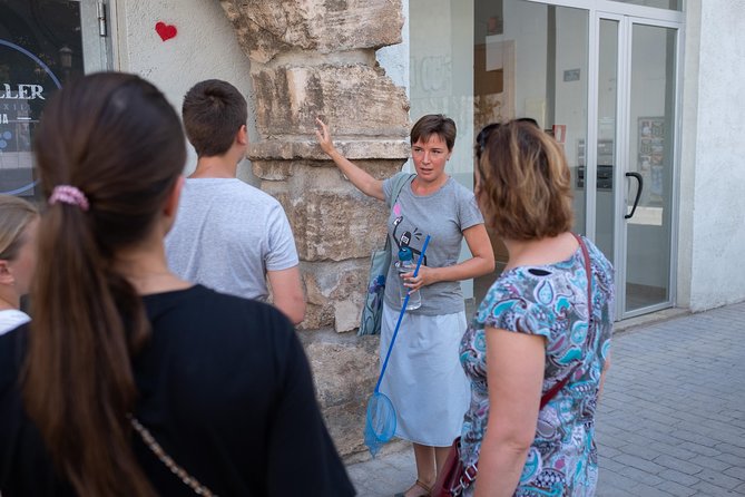 Explore Valencia with your kids: family quest through the old city - Tatiana’s approach: keeping kids curious while adults learn