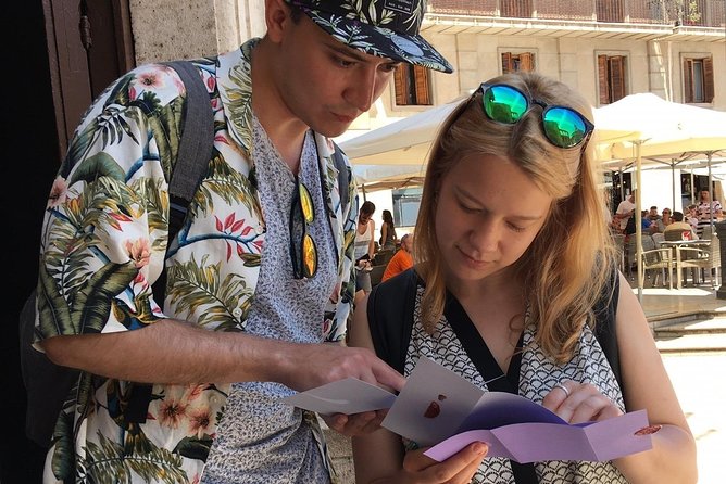 Explore Valencia with your kids: family quest through the old city - How to make the most of the dragon quest (without stressing)