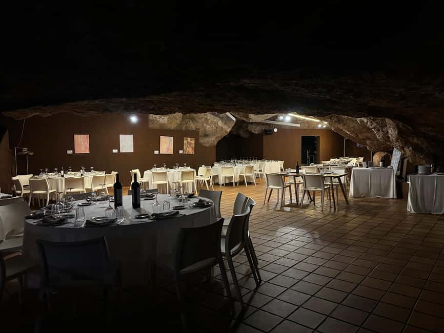 From Valencia: Boat Tour to the Cueva de Sant Josep + Entrance Included + Guide - Meet your host: English vs Spanish and why it changes the feel