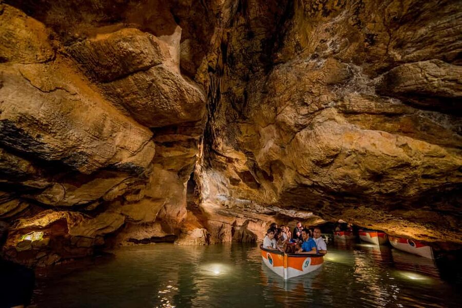 From Valencia: Cueva de Sant Josep Boat Tour with Guide - Before You Enter: How the Cave System Fits Together