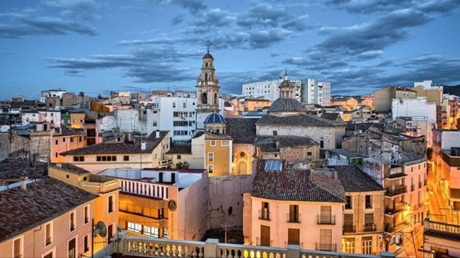 From Valencia: Guided Day Trip to Xàtiva and Anna - Key things that make this Xàtiva and Anna day trip work