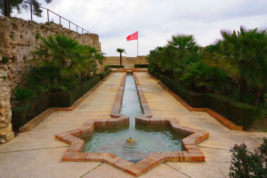 From Valencia: Guided Day Trip to Xàtiva and Anna - A 7-hour inland escape from Valencia
