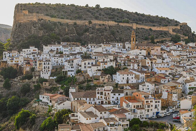 From Valencia: Hiking and Hanging Bridge Adventure in Chulilla - What to pack (and snack) so the day stays fun