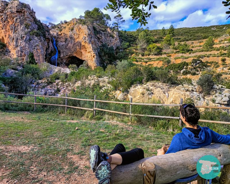 From Valencia: Hiking Tour to Two Stunning Waterfalls - Waterfall Power at the 60-Meter Drop: Your Main Photo Moment