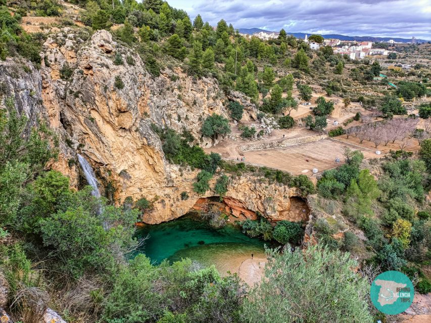 From Valencia: Hiking Tour to Two Stunning Waterfalls - Lunch in Buñol: A Picnic Break That Keeps Your Day Simple