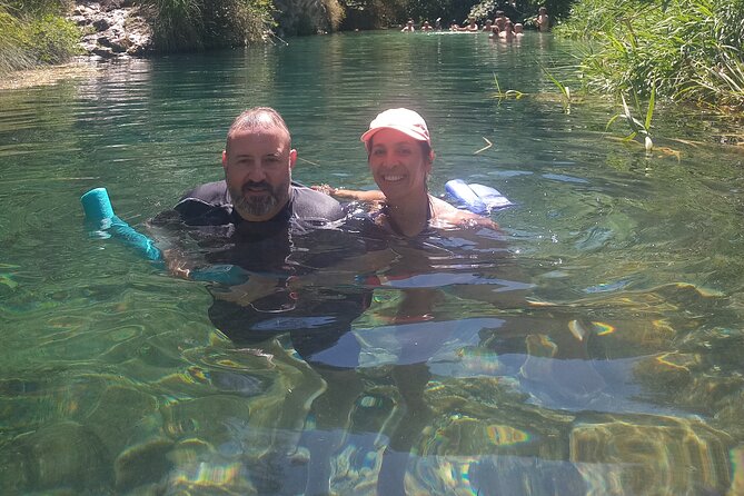 From Valencia: Montanejos Thermal Spring & Girlfriend Waterfall - Lunch in Montanejos: a short break you should plan for
