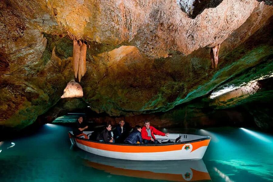 From Valencia: San José Caves Guided Tour with Transport - From Valencia to the cave: how the private transport changes your day