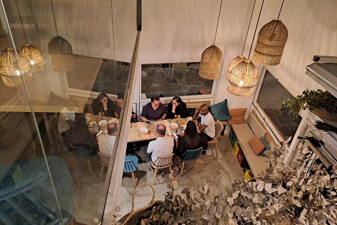 Genuine Valencian tapas tour with a pinch of History - Start at Estació del Nord: modernist Valencia before the first bite