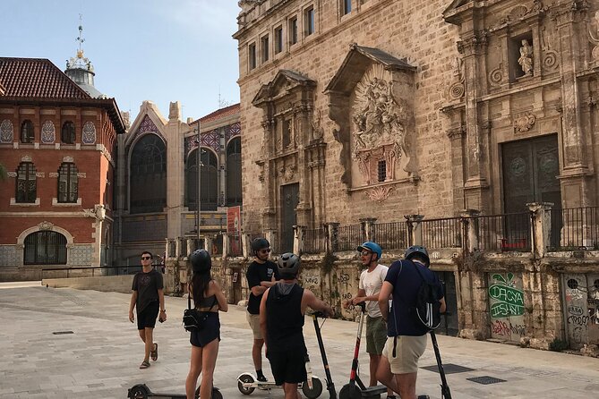 Glide through Valencia by Electric Scooter - What it’s like to ride an electric scooter through Valencia