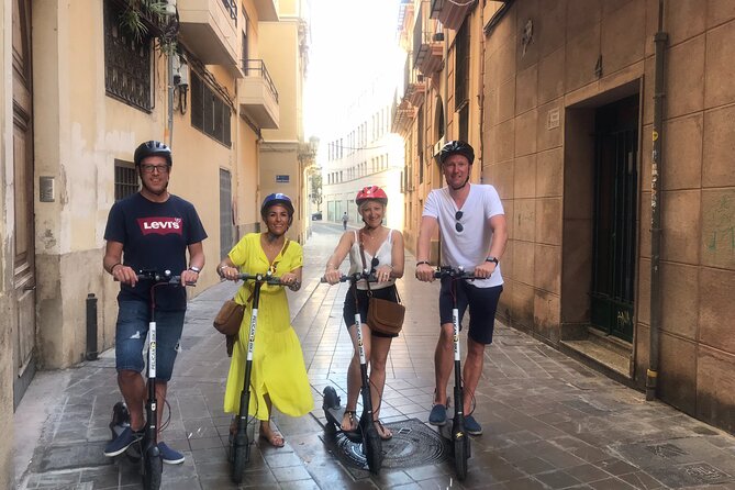 Grand City | Small Group Bike Tour through Top Highlights - Stop 6: Serranos Towers brings the defensive history into view