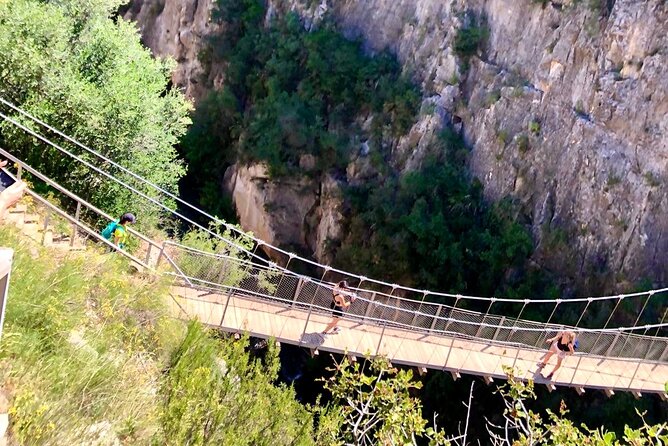 Hike Hanging Bridges and Canyon Túria - Chulilla - OFFICIAL GUIDE - Charco Azul swimming: best bonus, not a guarantee