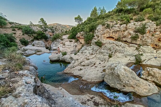 Hiking Experience between Waterfalls in Buñol from Valencia - Guide Pau and why a small group changes everything