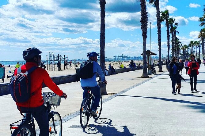 Horchata Bike Tour in Valencia - Autoescola Carraixet: a man-made river inland and a chance at kingfishers