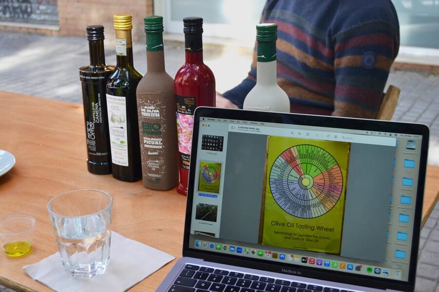 Johnny Madge Olive Oil Tastings - The First Part: Smell Oils Like a Judge Would