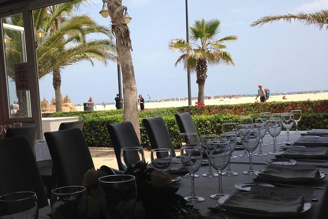 Lladro Factory Visit and Paella Lunch at the Beach - Historic and Existing collections: great for real fans