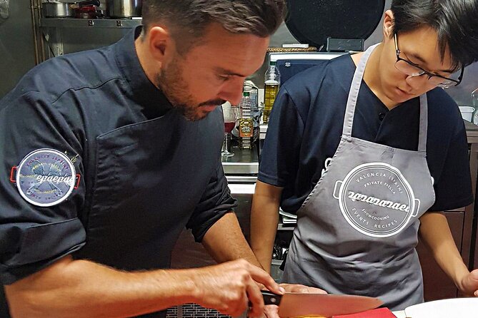 Master the Art of Paella in an Authentic Valencian Kitchen - Entering a real Valencian kitchen near Ciutat Vella