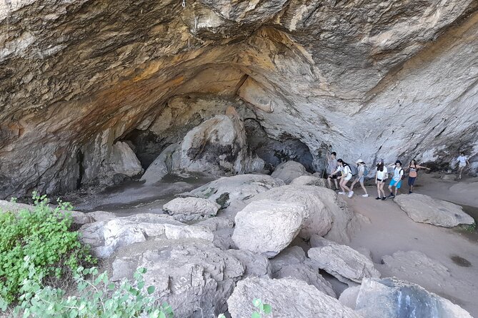 Montanejos: Do an Epic Hike and Swim in Thermal Waters - Transport, Private Group Pace, and Guide Style