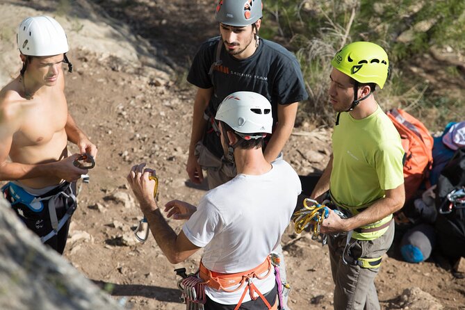 Outdoor climbing for beginners - Why outdoor climbing here feels different from a gym day