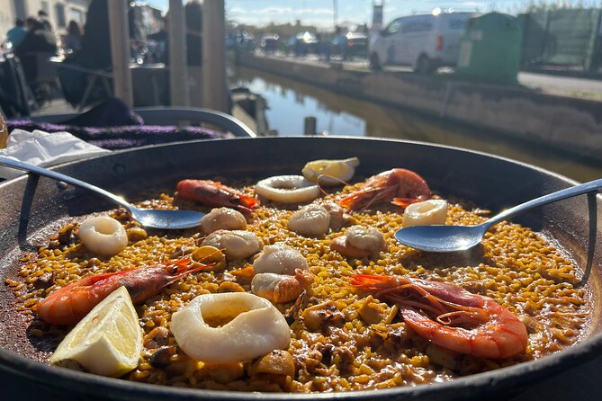 Paella Cooking Class on a Splendid Terrace in Valencia - Meeting Chefs Leandro and Costanza on Their Patio