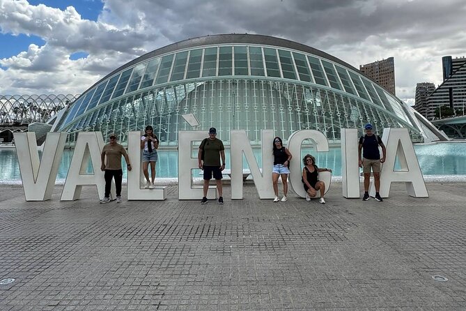 Private E-Bike City Tour of Valencia's History, Gardens - Torres de Serranos: medieval gate energy and a real vantage point