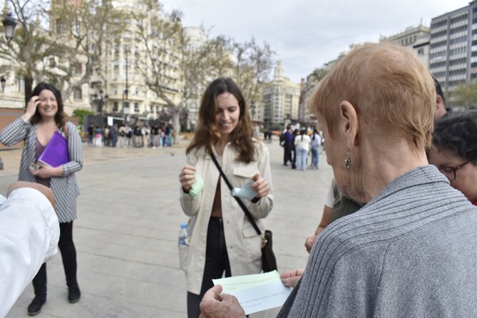 Private Walking Tour of Games and History in the Center of Valencia - Why this Valencia games-and-history tour fits the city so well