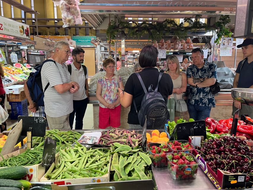 Real Paella Cooking Class – Market Visit & Sangría Workshop - Choosing your paella: meat-and-veg or seafood with salmorreta sofrito