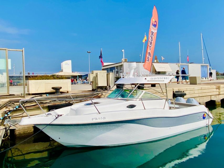 Rent Boat Valencia Yatch Polonova with capitan and drinks - Included drinks plus the SUP board and pink inflatable