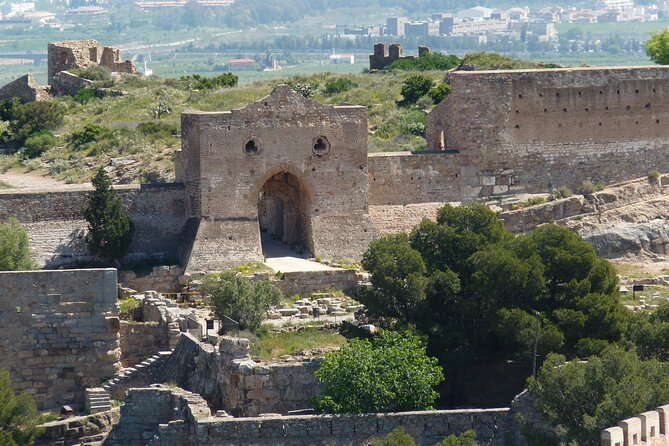 Roman Wine of Valencia & Amphitheatre-Castle + Knights Monastery - Sagunto Castle and the Roman Amphitheatre: a climb worth earning