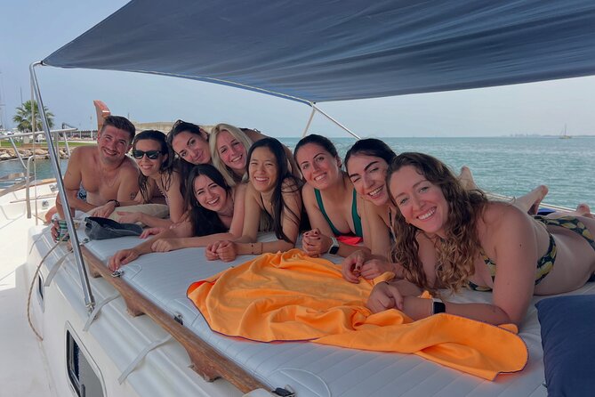 Sail on the Valencia Coast maximum 6 Pax - Boat comfort and the small touches that make it feel private