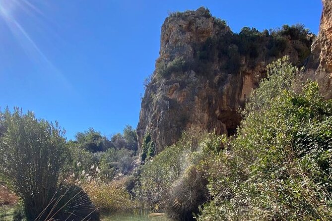 Shared Hike Tour in Valencia - What to pack (and what to skip) for a 4-to-7 hour riverside hike