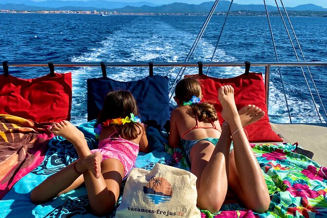 Swimming Tour by Gandía - The 1.5-hour plan: Playa de Gandía and a high-seas swimming break