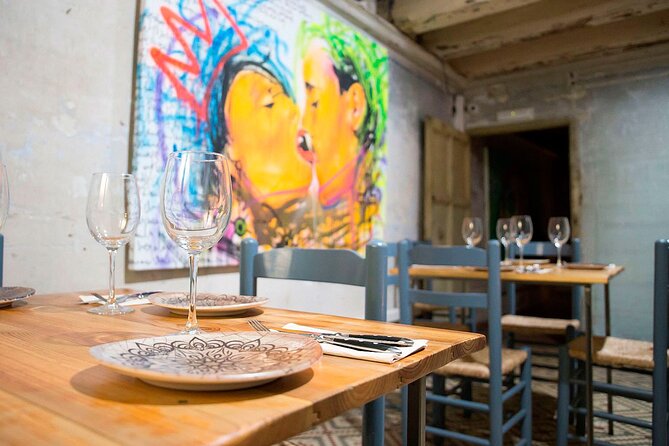 Tapas Dinner and Flamenco Show in Valencia - The 10-Minute Transition: Walking to the Tablao and Hitting the Correct Time