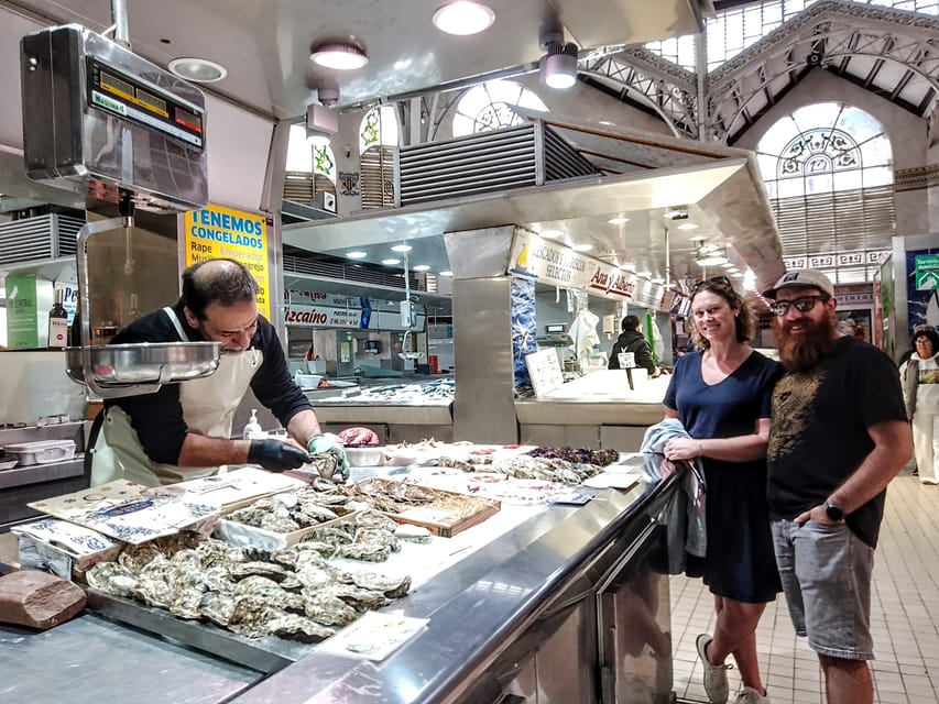 TAPAS GASTRONOMIC TOUR - Plaza Redonda and the First Tapas Pour: Easy, Local, Unforced