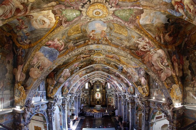 The Light of Saint Nicholas - What your ticket really includes: audio guide + multimedia rooms