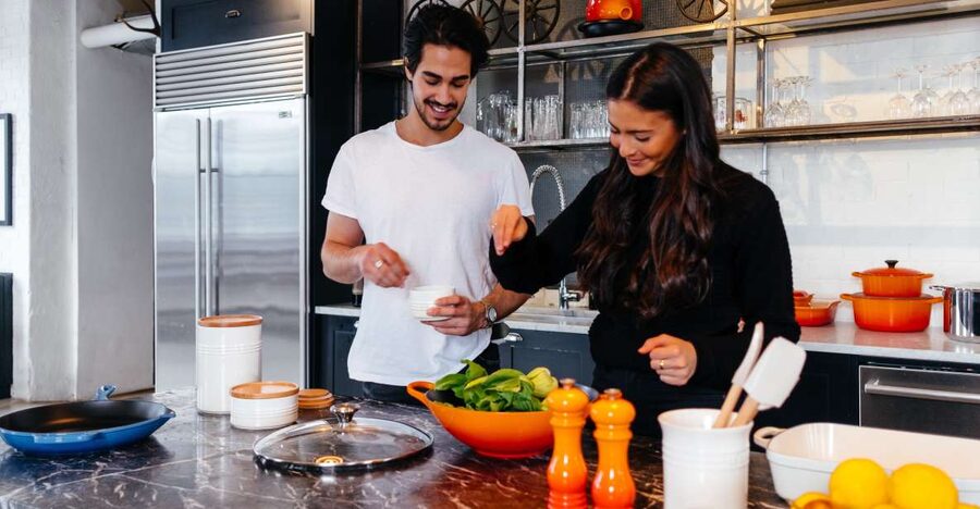 Traditional Spanish Home Dinner - Family-hosted atmosphere: what you should expect (and what to double-check)