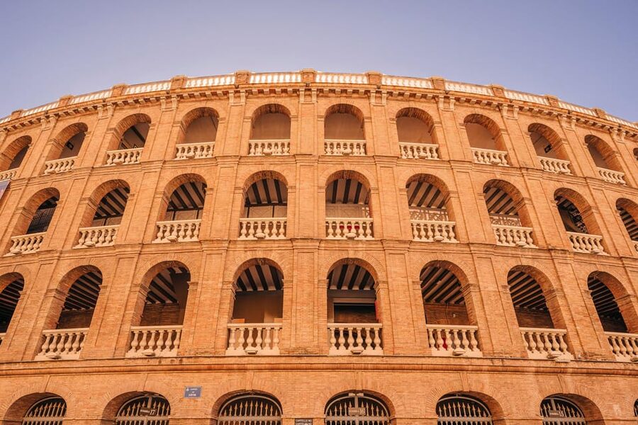 Valencia 1 hour by TukTuki: Essential and Private Tour - Why a private TukTuk beats walking for Valencia in 60 minutes