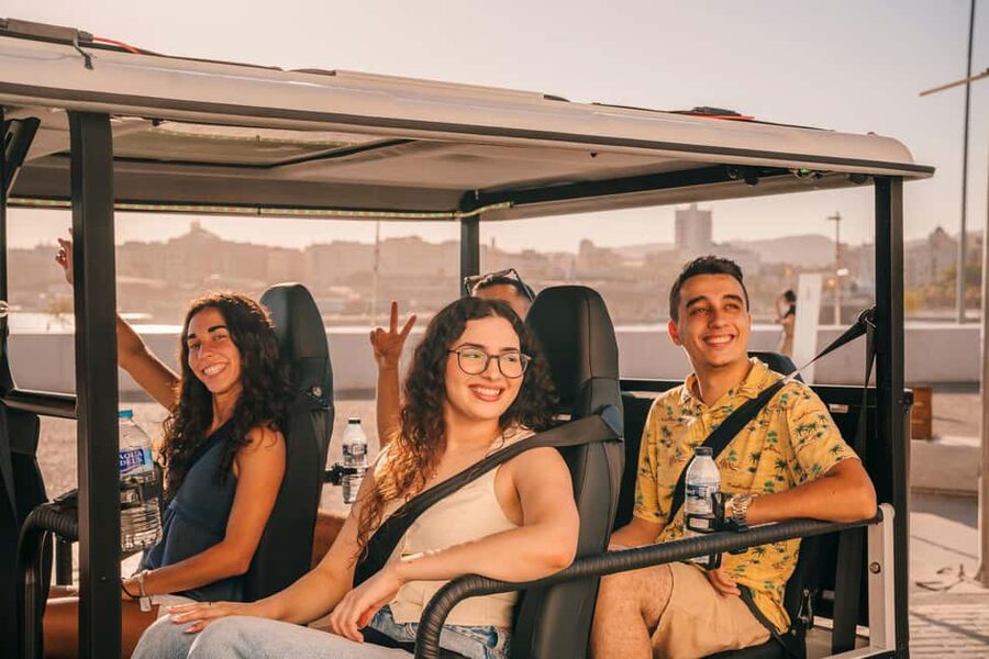 Valencia: 1-hour Private Tuk Tuk Tour - Break time and photos: how the tour handles pacing