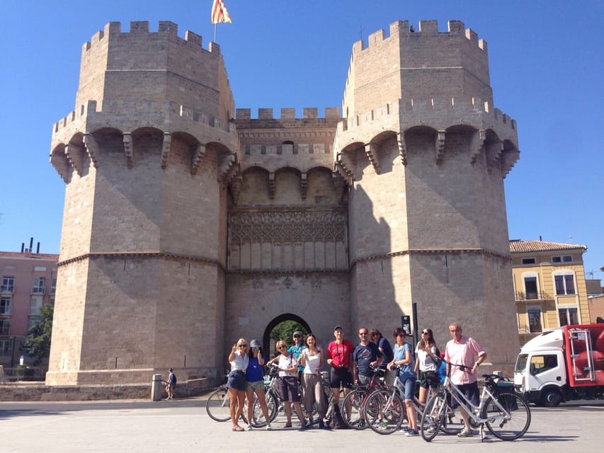 Valencia: 3-Hour City Bike Tour - Key highlights at a glance