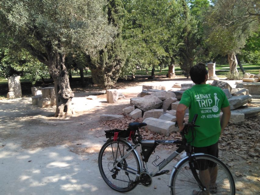 Valencia: 3-Hour Guided City Sightseeing & Beaches Bike Tour - What’s included—and why that affects the real value